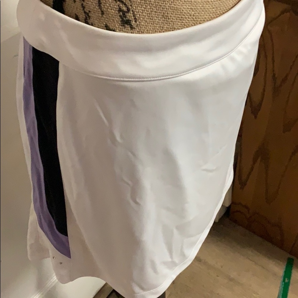 Accented White Izod Skort